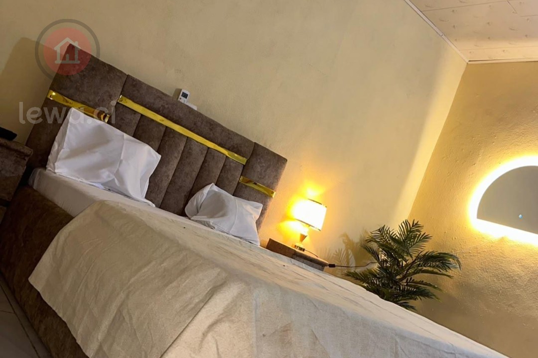 1 chambre salon, Grand Lahou