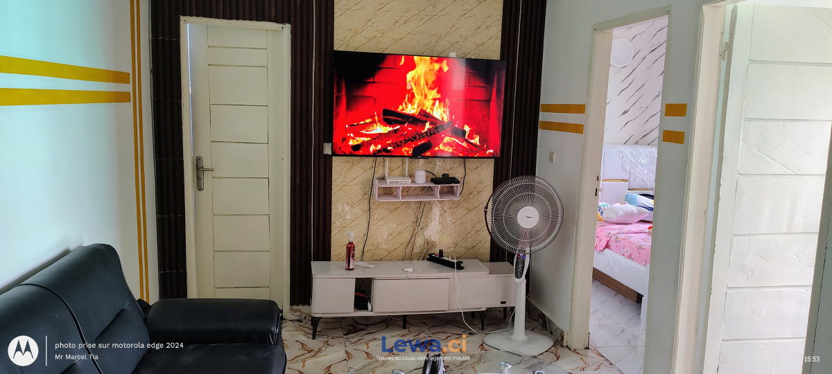 Chambre salon nouvelle construction disponible a Yopougon