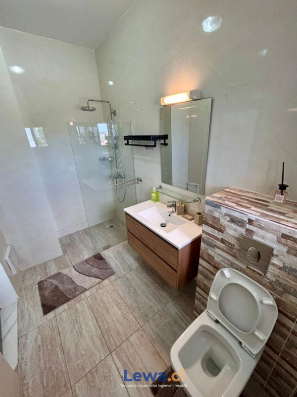 studio meublé le luxe à petit prix15K 24h disponible