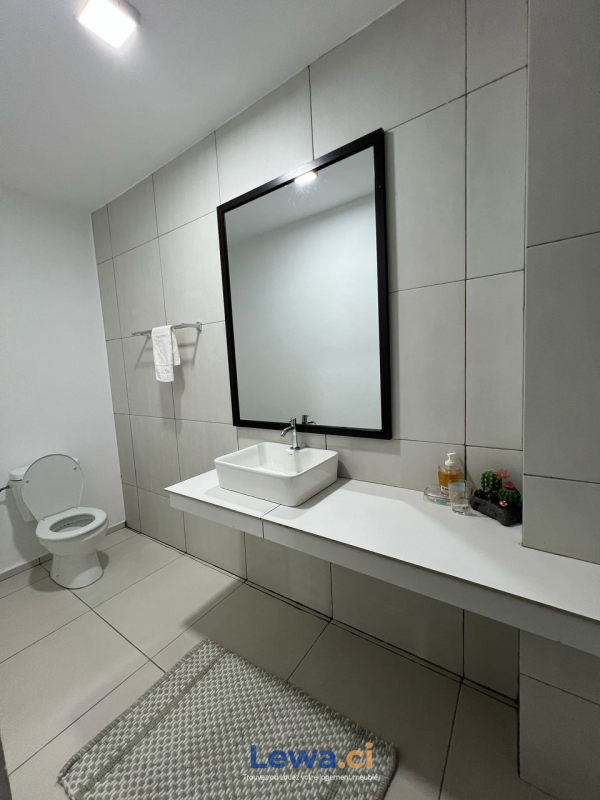 Palmeraie marché Canada 2 pièces