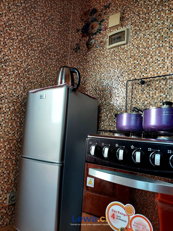 Joli Studio Meublé à Yopougon AZITO