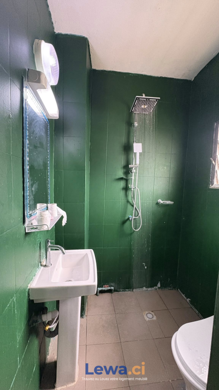 Studio meublé - Yopougon Lubafrique