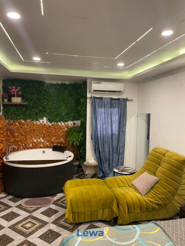 Résidence meublée avec jacuzzi disponible